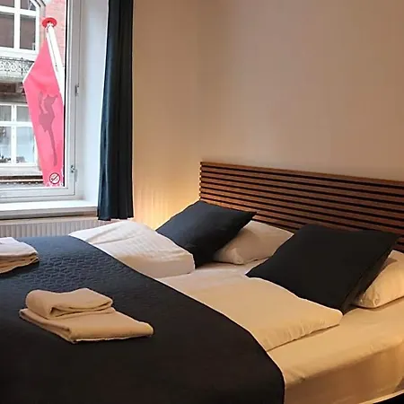 Hotel Milling Mini 11 2*